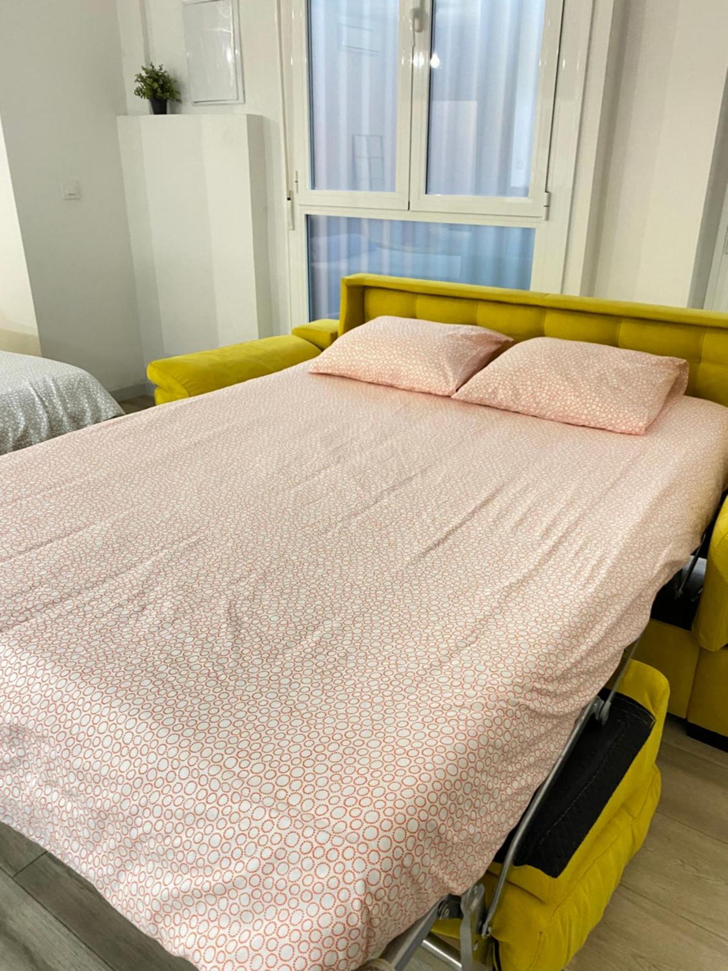 Flamenca Triana - Apartamento Wifi Con 2 Dormitorios 2 Sofas Camas 2 Banos, Seville